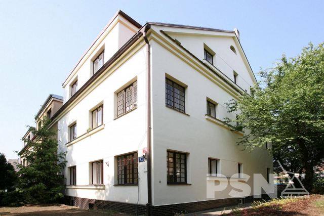 Pronájem bytu na Praze 8 Služská 27, Kobylisy
