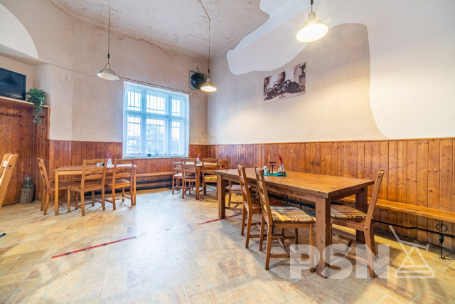 Restaurace s tanečním sálem