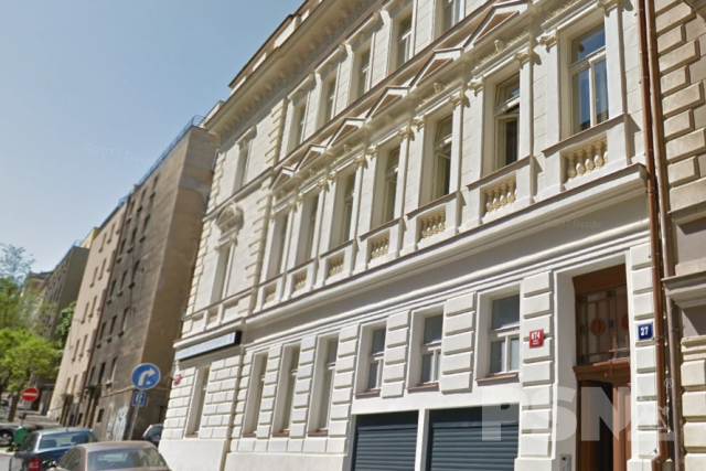 Parkovací stání - zakladač Baranova 674/27, Praha 3-Žižkov