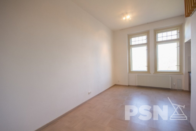 Pronájem bytu 1+kk U Akademie 283/1, 170 00 Praha 7