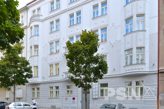 Pronájem bytu Laubova 5, Praha 2