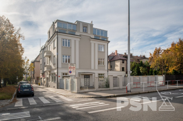 Bytová jednotka s balkónem Za Vokovickou vozovnou 362/19, Praha 6