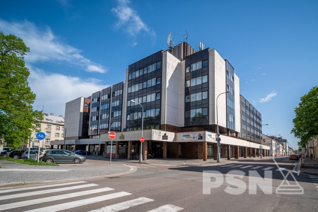 Kanceláře 20 m2 až 2500 m2 v centru Hradce Králové Nerudova 18/39, Hradec Králové