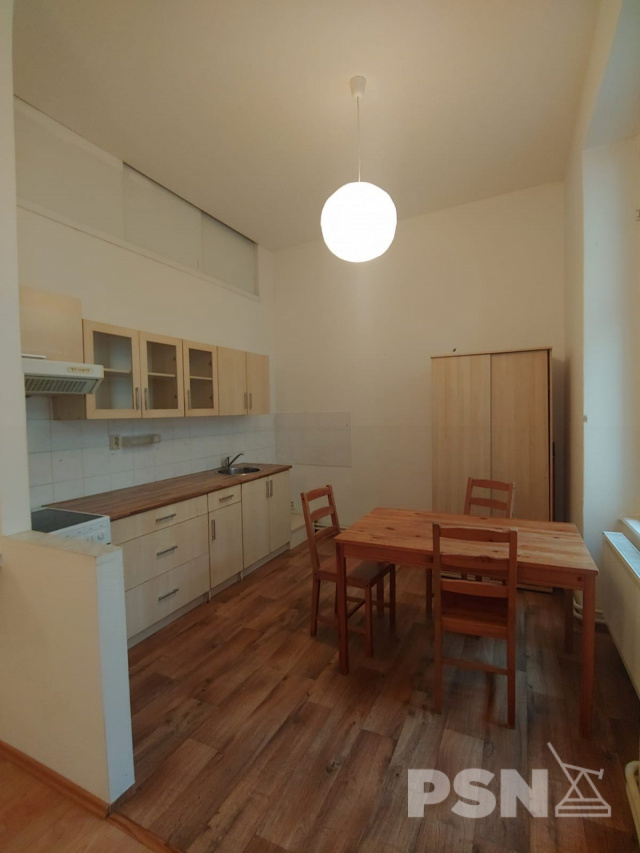 Pronájem bytu 2+kk na Vinohradech Vinohradská 1241, Praha 2